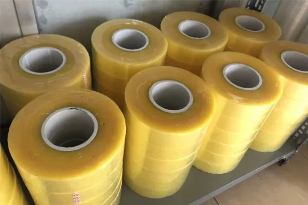 Nên mua băng dính theo Kg hay theo cuộn